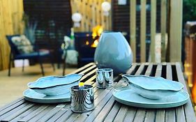 «Sea View Apartment Finnoy Island»